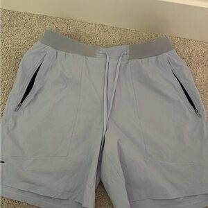 Light blue Men’s lululemon 7’’ short